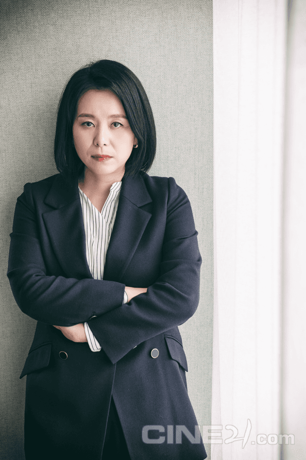 "지치면 쉬면 되지, 힘들면 울면 되지, 화날 땐 화내면 되지" <니나 내나> 배우 장혜진