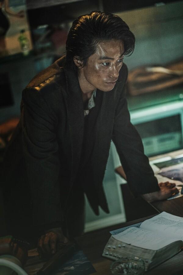 구교환, 새로운 타입의 배우를 보고 계십니다