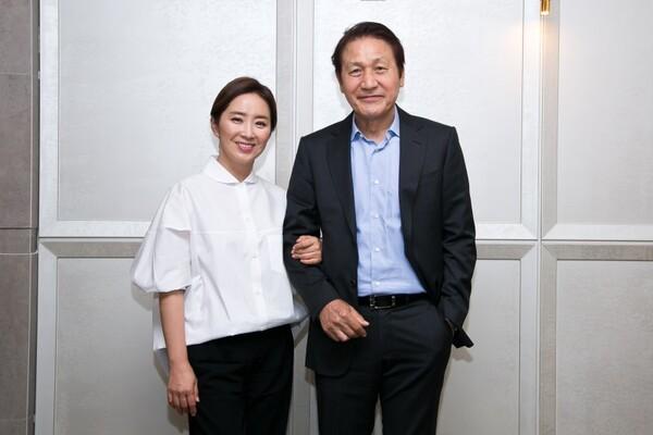 <아들의 이름으로> 안성기·윤유선, “광주 시민과 함께 찍고, 함께 울었다”