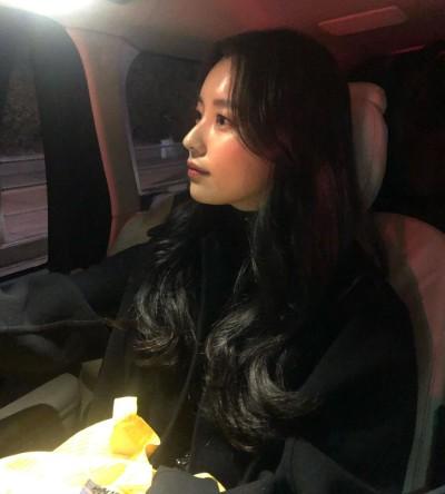 <비밀의 숲> 감독 신작, <해피니스>로 돌아오는 한효주 근황