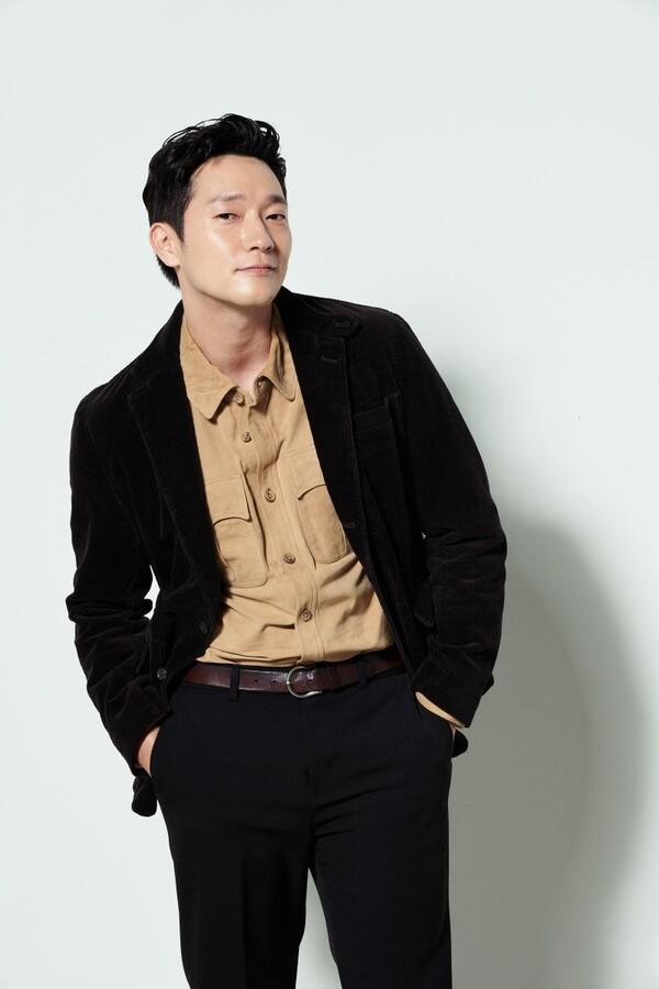 [인터뷰] <연애 빠진 로맨스> 손석구, “사랑에 있어선 진심이어야 한다는 게 가장 중요했다”