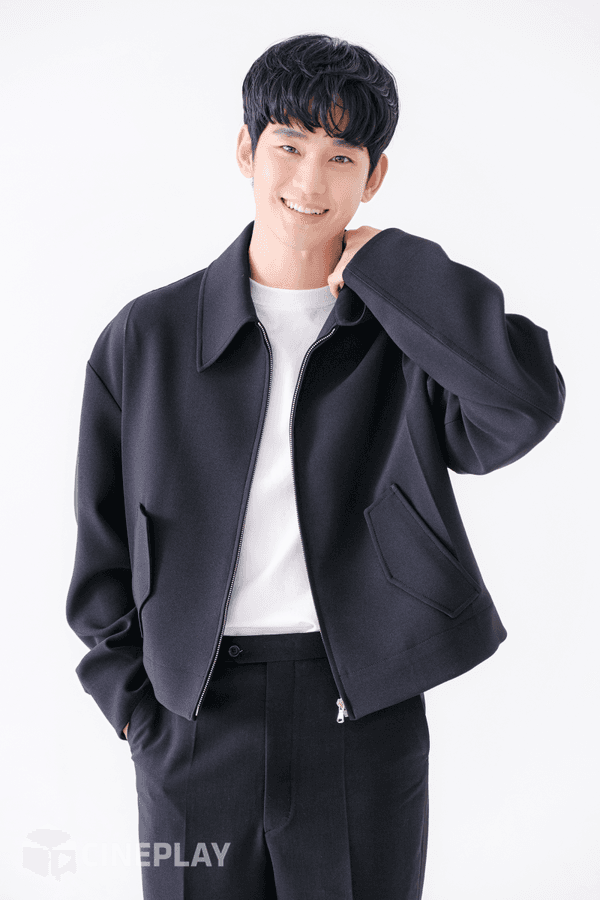 [인터뷰] <어느 날> 김수현 "터닝포인트가 된 작품을 고르자면&hellip;”