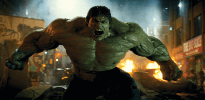 유쾌한 헐크는 없었다? MCU 역사를 바꿀 뻔한 역대급 가위질 장면 10 