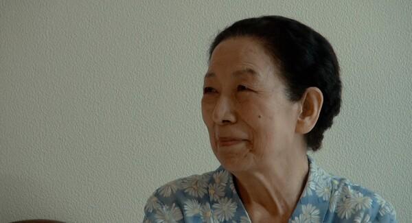 양영희 감독의 신작, 수프 한 그릇에 풀리는 이데올로기