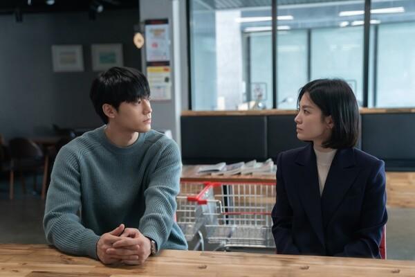 [최신 OTT 통합 랭킹] 보고 있니 연진아? 나 1위라서 지금 되게 신나! <더 글로리> 2주 연속 정상