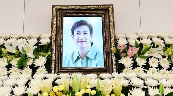 고 이선균 배우, 미국 오스틴영화비평가협회 특별상 수상