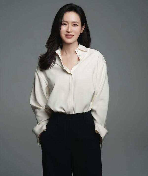 〈클래식〉부터 〈덕혜옹주〉까지... BIFAN에서 만나는 손예진의 대표작 6