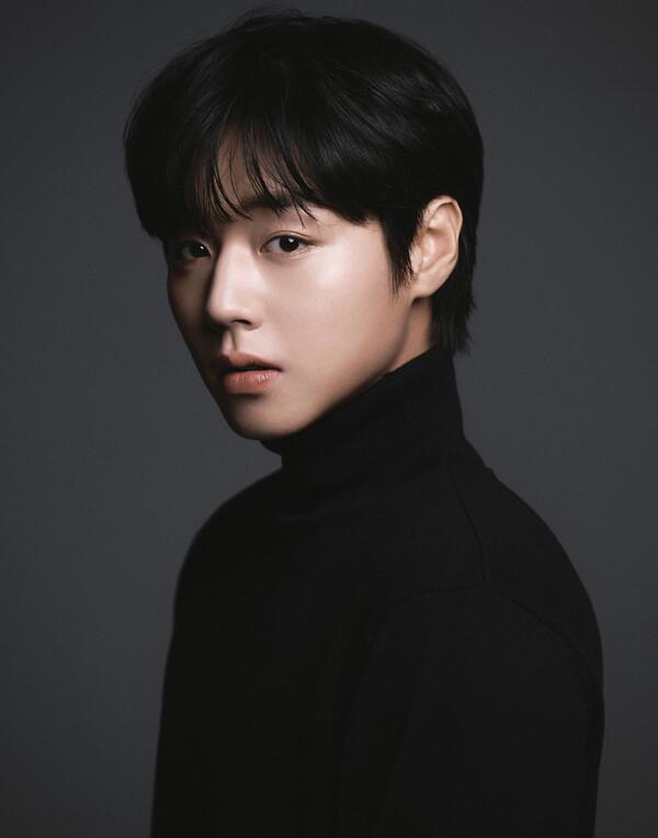 〈세상 참 예쁜 오드리〉의 착한 아들 '기훈' 역으로 스크린 데뷔한 박지훈 배우. (사진 제공=YY엔터테인먼트)
