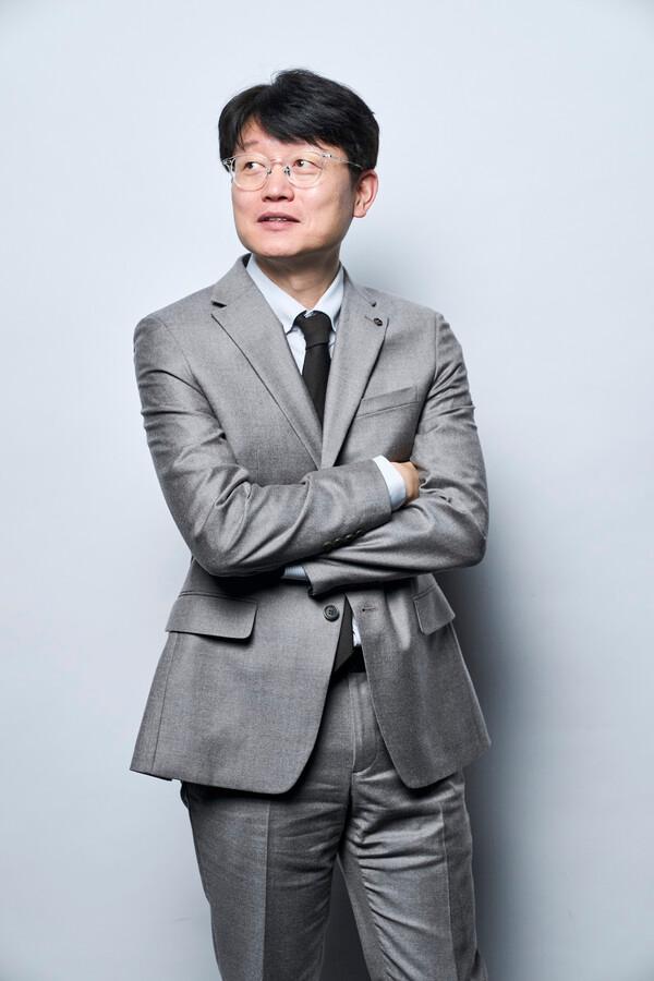 〈1승〉 신연식 감독 (사진제공=(주)키다리스튜디오, (주)아티스트유나이티드)