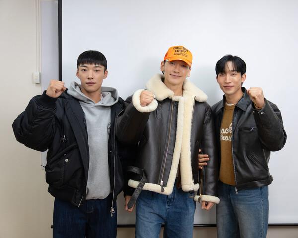 넷플릭스 〈사냥개들〉 시즌2 확정, 우도환X이상이 복귀