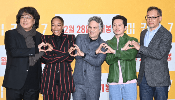 “로다주가 질투할 거야” 〈미키 17〉의 주역 나오미 애키, 마크 러팔로, 스티븐 연 내한 간담회 현장