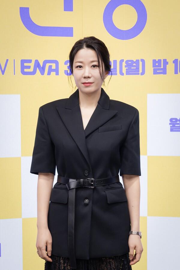 전혜진 2년만의 드라마 복귀, 〈라이딩 인생〉