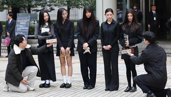 뉴진스(NJZ), 어도어 활동금지 가처분 심문에 직접 법정 출석