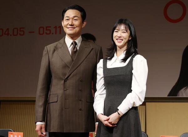 박성웅-이수경 (서울=연합뉴스) 이재희 기자