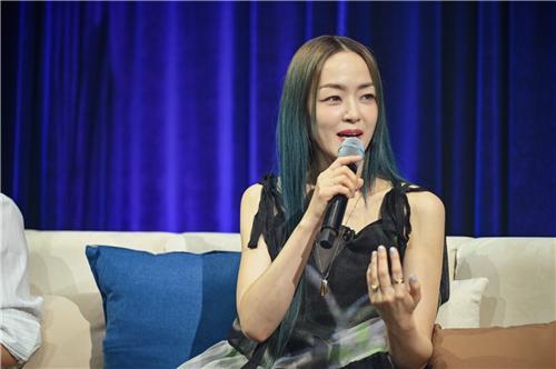 ENA 예능 〈하우스 오브 걸스〉 제작발표회 참석한 가수 김윤아 [ENA 제공]