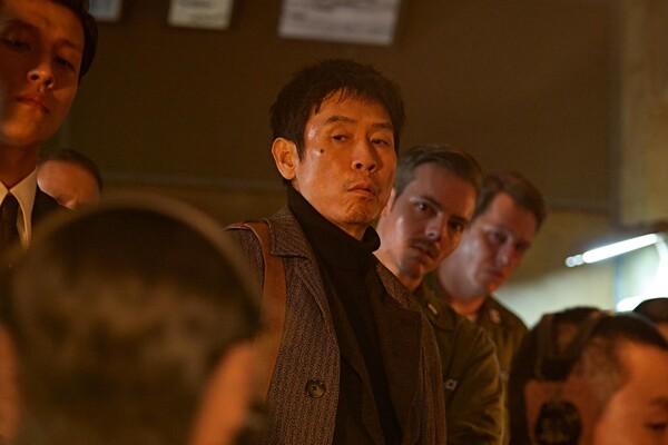 "Seol Kyung-gu and Hong Kyung Star in Netflix Movie 〈Good News〉, Officially Invited to Toronto Film Festival"